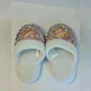 COZY STAR SEQUIN SLIPPERS SIZE 10/12